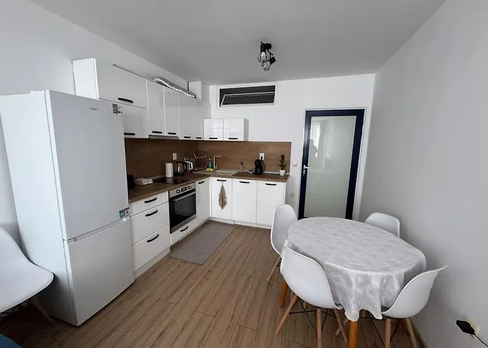 Bela Apartament